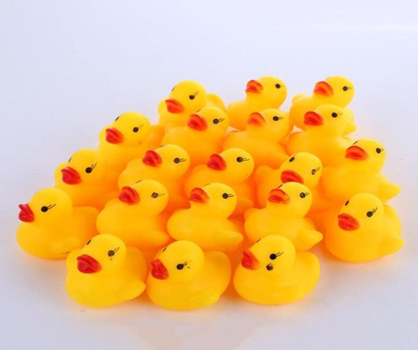 Mode bain eau canard jouet bébé petit canard jouet Mini jaune canards en caoutchouc enfants natation plage cadeaux WY292Q6132257