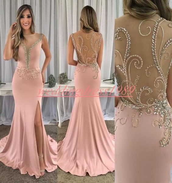 Perles de mode Split Split Split Pink 2020 Robes de soirée Party Occasion Porte Jupe Illusion arrière Pageant Gowns sans manches Prom FO3371592