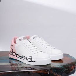 Mode Meilleur Top Qualité En Cuir Véritable À La Main Multicolore Dégradé Baskets Techniques Hommes Femmes Chaussures Célèbres Formateurs taille35-45 mkh4444465