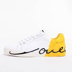 Fashion Best Top Quality Real Cuir Fabriqué à la main Multicolore Gradient technique Sneakers Men Femmes Famous Chaussures Trainers Taille35-45 MNBVC000002