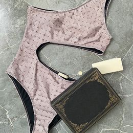 Bikini de moda Diseñador Traje de baño para mujer Traje de baño elegante Mujeres Hebilla de metal Trajes de baño Verano Playa Vacaciones Mujeres Bikini Traje de baño