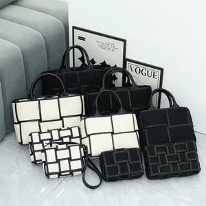 Fashion Black and White Check Woven Sac Canvas Small Square Sac Sac à bandoulière Fashion Bag 041524-11111