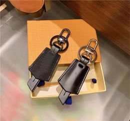 Mode noir PU cuir voiture porte-clés anneaux accessoires porte-clés vitesse porte-clés boucle décoration suspendue pour sac avec boîte YSK115804515
