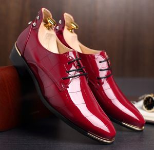 Fashion Black Red Mens Chaussures en cuir authentique Oxford Luxury Robe Slip on Designer Mariage Botte de mariage Big Size 37-48