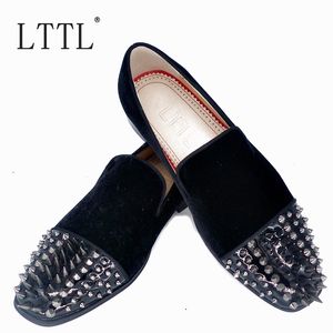 Mode Zwart Fluwelen Schoenen Mannen Spiked Loafers Handgemaakte Heren Flats Casual Schoenen Luxe Instappers Schoenen