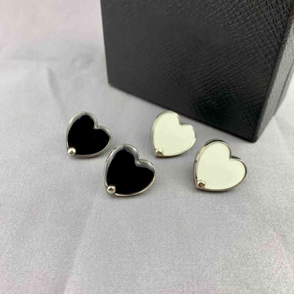 Mode noir blanc coeur bijoux couleur or haute qualité marque conception mariage haut de fête boucles d'oreilles