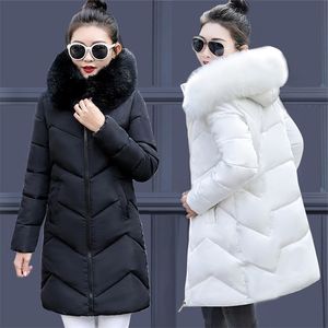 Mode noir blanc femmes veste d'hiver grande taille 6XL 7XL manteau femme détachable grande fourrure à capuche chaud long Parkas 211013