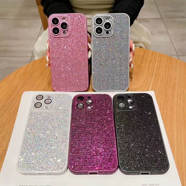 Fashion Bling Glitter Sparkling Diamond Phone Case pour iPhone 11 12 13 14 15 Pro MAX Lens Protection Camera Protection Righestone Halle Shock Tocoping Cover Cover Cover