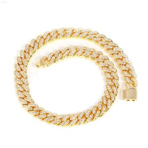 Fashion Bling Hip Hop Jewelry 925 Sterling Silver Iced Out 10 mm Moisanite Cuban Link Chain