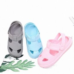 Moda Boy Girl Beach Zapatillas Sandalias para niños Cro Verano Dibujos animados Zapatos para niños EVA Resistencia Transpirable Antideslizante Bebé T200513 t7qJ #