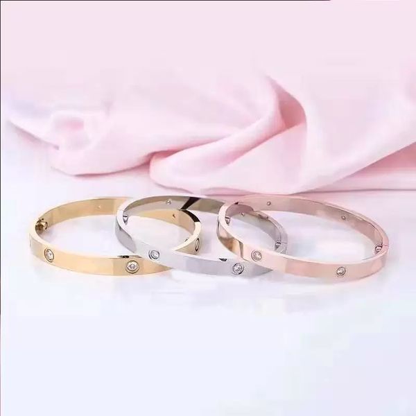 Bracelet d'amour de luxe dames et hommes bracelet d'amour romantique vis diamant bracelet bijoux cadeau de fiançailles de mariage.