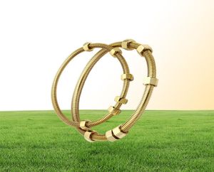 Brand de mode 2017 Le dernier bracelet à 6 vis en acier titane dames mâles et féminins Fil Love Braceletbanlge pour les femmes8528998