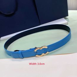 Marque de mode Belt Women's Luxury Designer Belts Letter Boucle Femmes Jeans Formes Robus Busine.