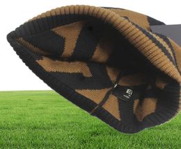 Designers de marque de mode Chapeau de godet pour hommes Femme Casquettes de baseball Bonnet Lettre Chapeaux brodés patchwork Haute Qualité4325903