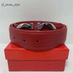 Modemerk Feragamo Ferragamo riem luxe trendaccessoires hoogwaardige gladde gesp heren en dames pantyband jeans ontwerper riem doos 34 cm brede staart 1944