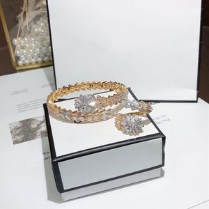Modemerk Sieraden Sets Dame Messing Ladder Vierkante Diamanten Slangachtige 18K Gouden Bruiloft Verloving Open Armbanden Ringen Se2648