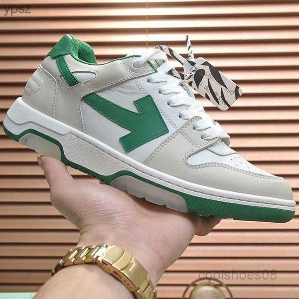 Marca de moda Zapatos casuales de lujo para hombres y mujeres Green Arrow Montañismo Caminar Deportes especiales Zapatos para correr Suelas antideslizantes