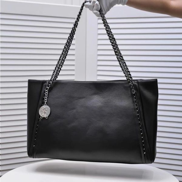 Fashion Brand Luxury Design Vintage Backet Back 2023 Fashion Retro Style Fashion Fashion One Lady Womens Cross Body Corpy Chain Cutches Totes Bags Scla