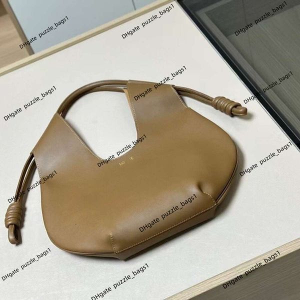 Bolso de compras de marca de moda Bolsos de hombro de diseñador Tote Bolso pequeño de cuero con tapa francesa para mujer Nuevo Bolso popular de gama alta con un hombro para las axilas