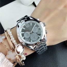 Montres de marque de mode pour femmes et filles, style chiffres romains, bracelet en métal et acier, montre-bracelet à Quartz M 102236v