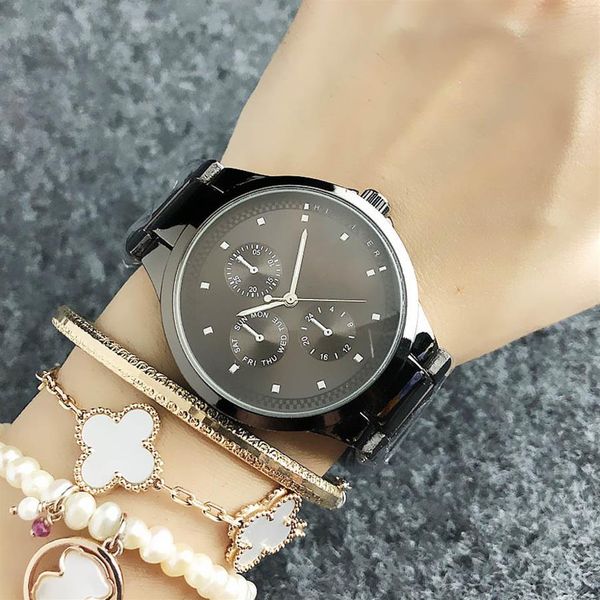 Montre de bracelet de marque de mode pour les femmes fille de style drapeau Steel Metal Band Quartz Watches Tom 09 189g