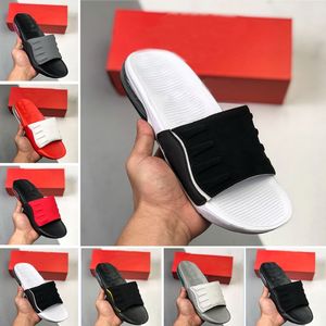 max de 98 hombres mujeres zapatillas Diapositivas de calidad superior 98s triple negro blanco gris tobogán al aire libre para hombre chanclas planas playa plataforma sandalias