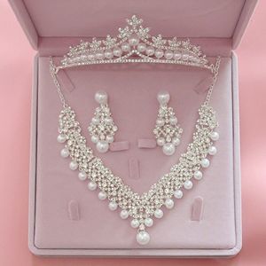 Mode bruids bruiloft sieraden sets vrouwen parels kroon en tiaras drop oorbellen en ketting sets meisjes bruiloft accessoires brithday feest