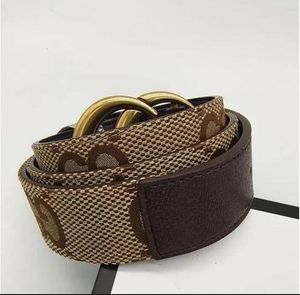 Mode Buckle Echte lederen riembreedte 38 mm 10 stijlen zeer kwaliteit met doosontwerper Men Women Mens Belts