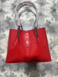 Fashion Cabata Designer Totes Rivet Rerict en cuir en cuir Red Red Bottombag composite sacs à main célèbres sacs à main sacs à main étrangers sacs à main