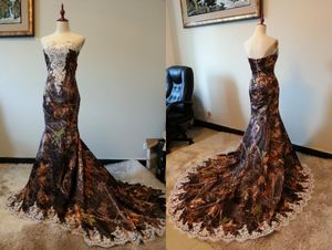 Mode Camo Robe De Mariée Sirène 2018 Avec Dentelle Ivoire Applique Tribunal Train Pas Cher Designer Chérie Zipper Retour Robes De Mariée Pour Les Femmes