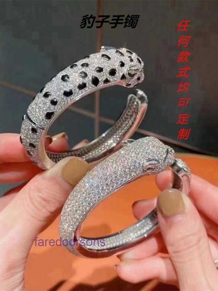 Bracelets de pneus de voiture de mode à vendre en argent pur plaqué or 18 carats incrusté de mosonite bracelet léopard plein de diamants couple haut de gamme ont une boîte d'origine