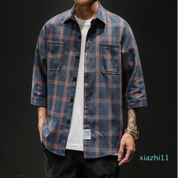 Mode-Casual Hommes Trois Quarts Chemise Japonais Streetwear Plaid Stripe Chemise Coréenne pour Hommes Flanelle Vintage Chemise Hommes Vêtements