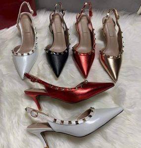 Fashion Casual Sexy Vlogo Lady Patent Leather Pinkes Point Point Toe Nude Hice Stracles High Heels Bridal Shoes Taille 35-42