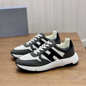 Zapatos casuales de moda Hombres Crew Senior Soft Bottoms Running Sneakers Italia Classic Low Top Grid Cuero Transpirable Diseñador Fitness Antideslizante Athletic Shoes Box EU 38-45