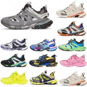 2024 Zapatos casuales de moda Track 3 3.0 Diseñador de marca de lujo Hombres Mujeres Zapatillas de deporte triples blancas y negras.Zapatilla de piel gomma Nylon Estampado