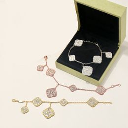 Créateurs de bracelets de chaîne de mode Bijoux de trèfle à quatre feuilles Bracelets de série magique Grandes et petites fleurs 5 motifs cadeau en acier inoxydable de luxe Chirstmas