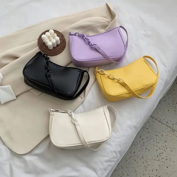 Bolso de cadena a la moda para mujer, bolso de hombro, bolso Baguette, traje, color de primavera y verano, sensación relajada