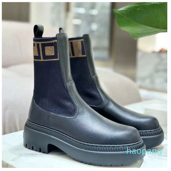 Botas Chelsea de moda Zapatos de mujer de diseñador de lujo Botines de Australia Estampado de colores mezclados Tela elástica piel de vaca tacón bajo resbalón en combate redondeado