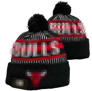 Mode- chicago''bulls''beanie gebreide hoeden sportteams honkbal voetbal basketball beanies caps dames mannen pom mode winter top caps sport gebreide hoeden