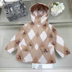 Fashion Child Tench Coats Diamond Tamikered Print Kids Coat Taille 100-160 cm Baby Clothes Girl Boy Hooded Windbreaker 24Feb20