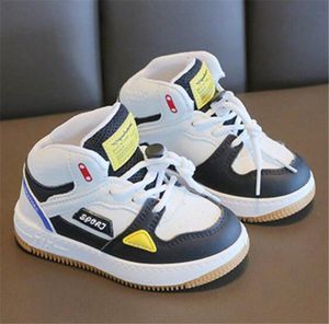 Mode Kinderen Ademen hardloopschoenen Girls Jongens Casual Sneakers Wear Resistant Light Kids Athletic Shoes Baby Non-Slip Toddler Shoe