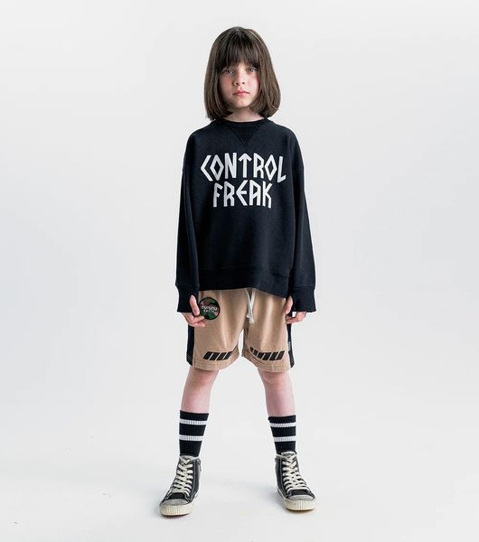 Mode enfants lettre imprimé shorts NU style garçons filles trou décontracté demi-pantalon INS enfants coton sourire shorts vêtements S1117