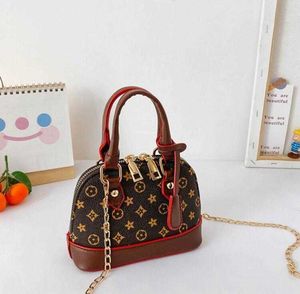 Fashion Children Shell Handbag Kids Imprimé Pu Leather Chain Sac Girls Single Single épaule Designer Femmes Mini à lèvres Mini Bags pour enfants