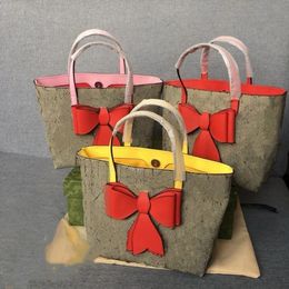 Mode enfants stéréo Bow sacs à main INS enfants dessin animé lettre fourre-tout sacs Designer filles unique épaule sac de messager S1068