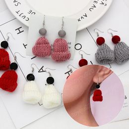 Pendientes colgantes de sombrero de Navidad a la moda, pendientes creativos de felpa tejidos a mano para mujer, regalos de joyería para fiesta de Navidad