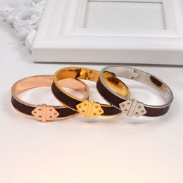 Fashion Classic 18K gouden armband heren sieraden ontwerper Bracelet Flat Brown Brap Bracelet Leather Bracelet Metal Lock voor mannen en vrouwenliefhebbers sieradencadeau