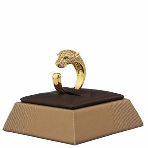 Fashion classique cuivre zircon Animal Leopard Head Gold Color Ring Party Anniversary Gift R2610 240420