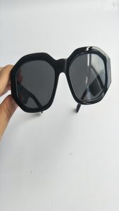 Diseño clásico de moda Polarizado 2021 Gafas de sol de lujo para hombres Mujeres Sol Sun Glasses UV400 Eyewear Marco de metal Lente Polaroid W4019207