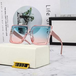 Mode Klassiek ontwerp Gepolariseerde luxe zonnebril voor heren Dames Pilot-zonnebril UV400 Brillen Metalen frame Polaroid-lens 8932 Met doos en etui cadeau 4 kleuren