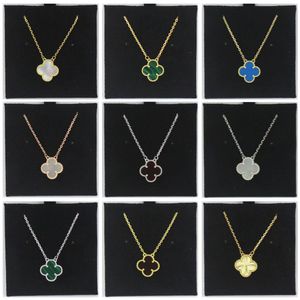 Fashion Classic Four Leaf Clover kettingen Hangers Moeder van parel Roestvrij staal Gold verguld voor vrouwen Girl Lover Engagement Designer Sieraden Ketting Gift